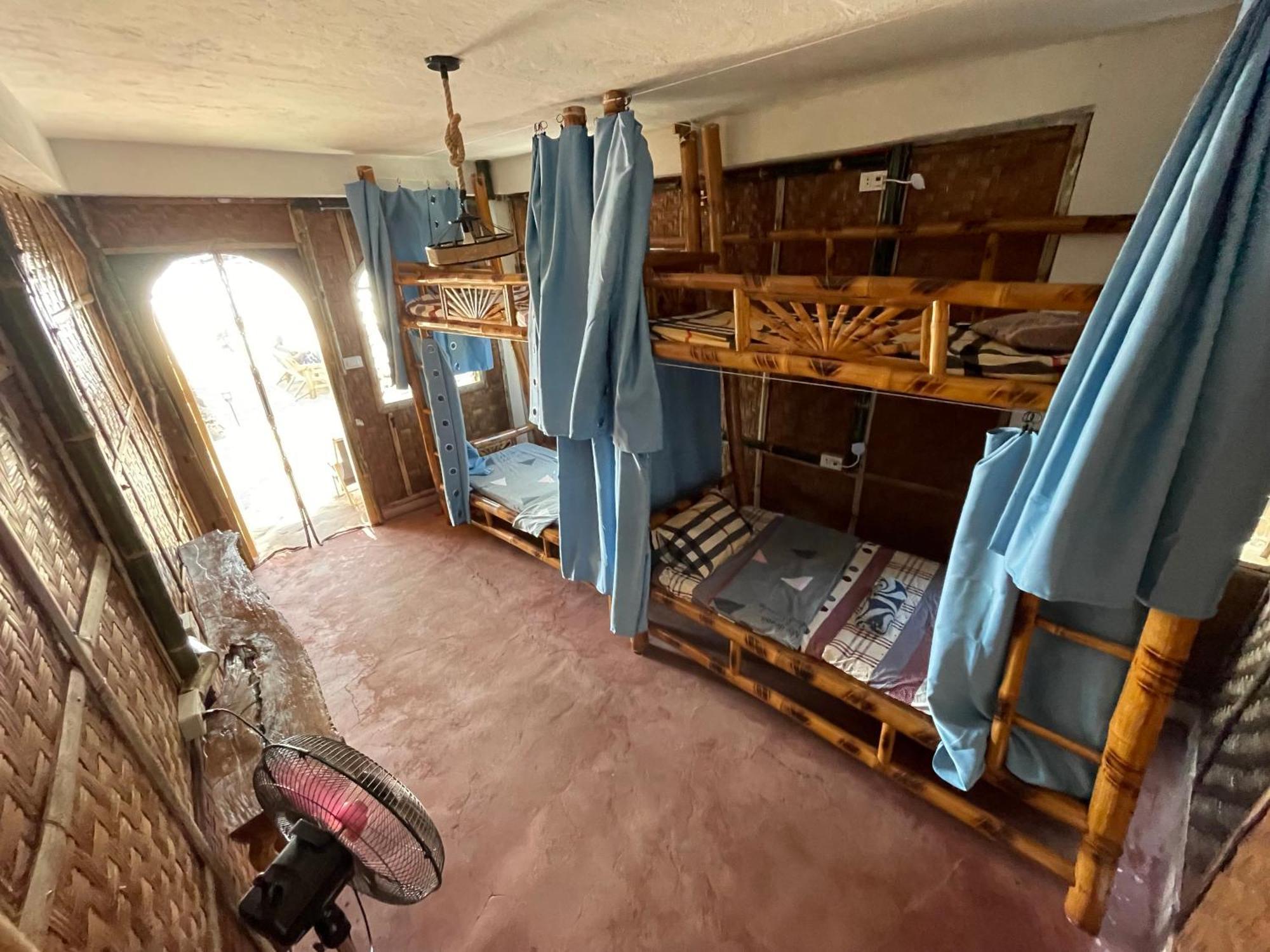 Bed and Breakfast Voodoo House à Lalao Extérieur photo